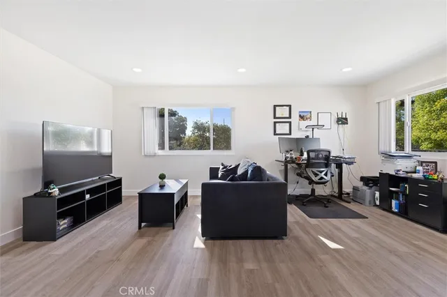 $489,900 | 1723 Normandy Place, Unit D, Santa Ana, CA 92705