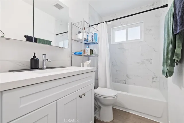 $489,900 | 1723 Normandy Place, Unit D, Santa Ana, CA 92705