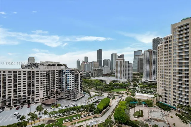 $4,000 | 848 Brickell Key Drive, Unit 1803, Miami, FL 33131