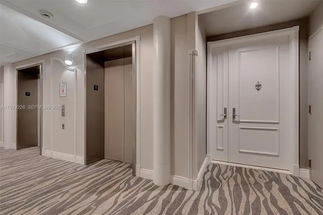 $4,000 | 848 Brickell Key Drive, Unit 1803, Miami, FL 33131