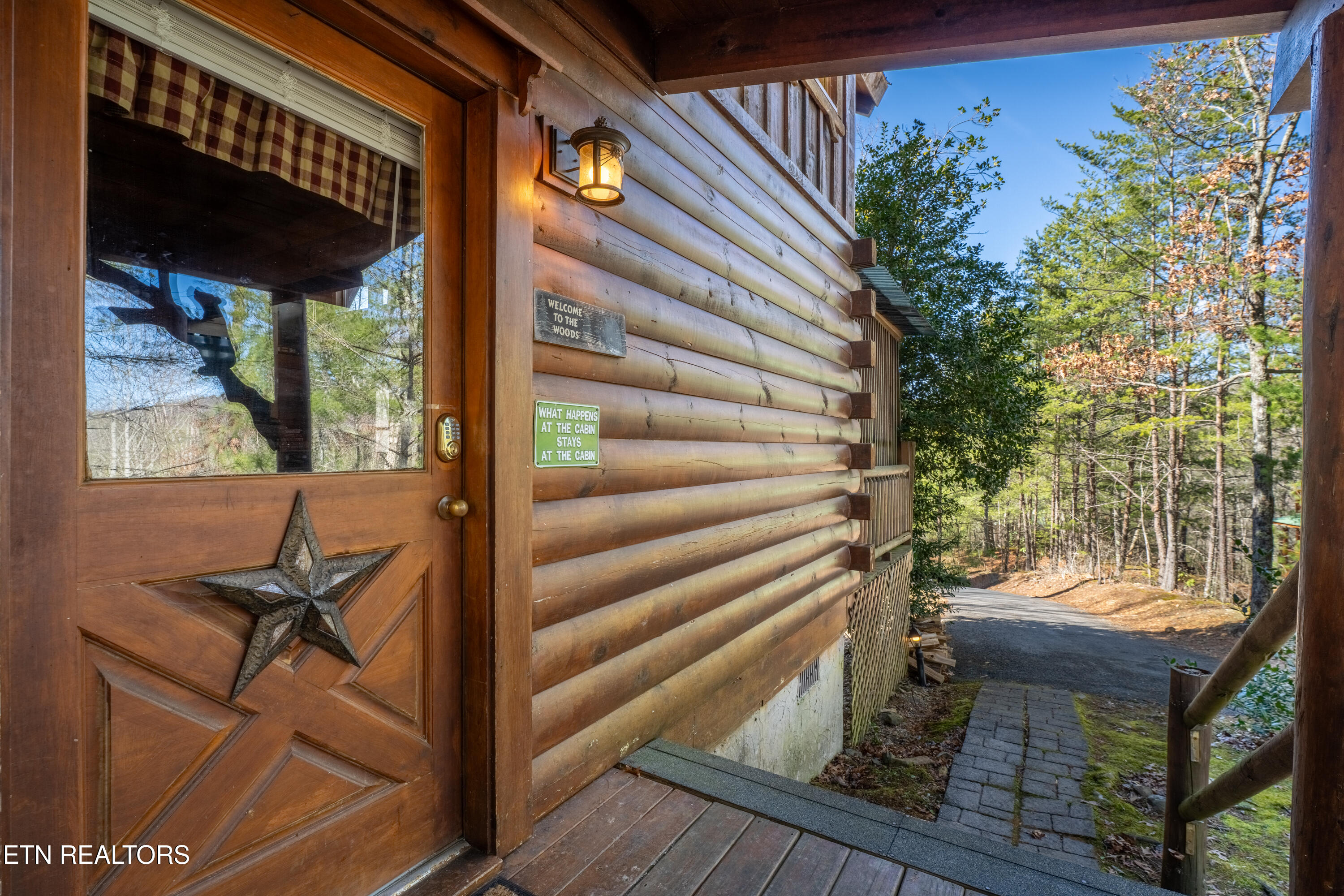 3040 Brothers Way Pigeon Forge, TN 37862 - Photo 5 of 44 7