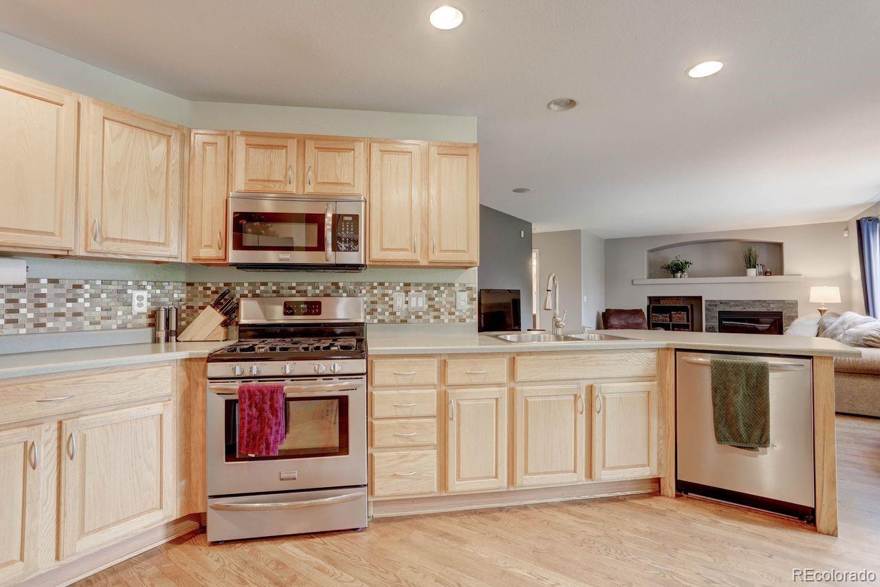 5359 Rhyolite Way Parker, CO 80134 - Photo 13 of 35 Gallery Image 13