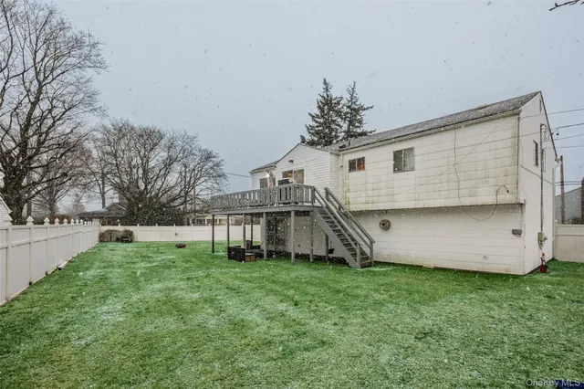 $6,000 | 18 South Drive, New Hyde Park, NY 11040