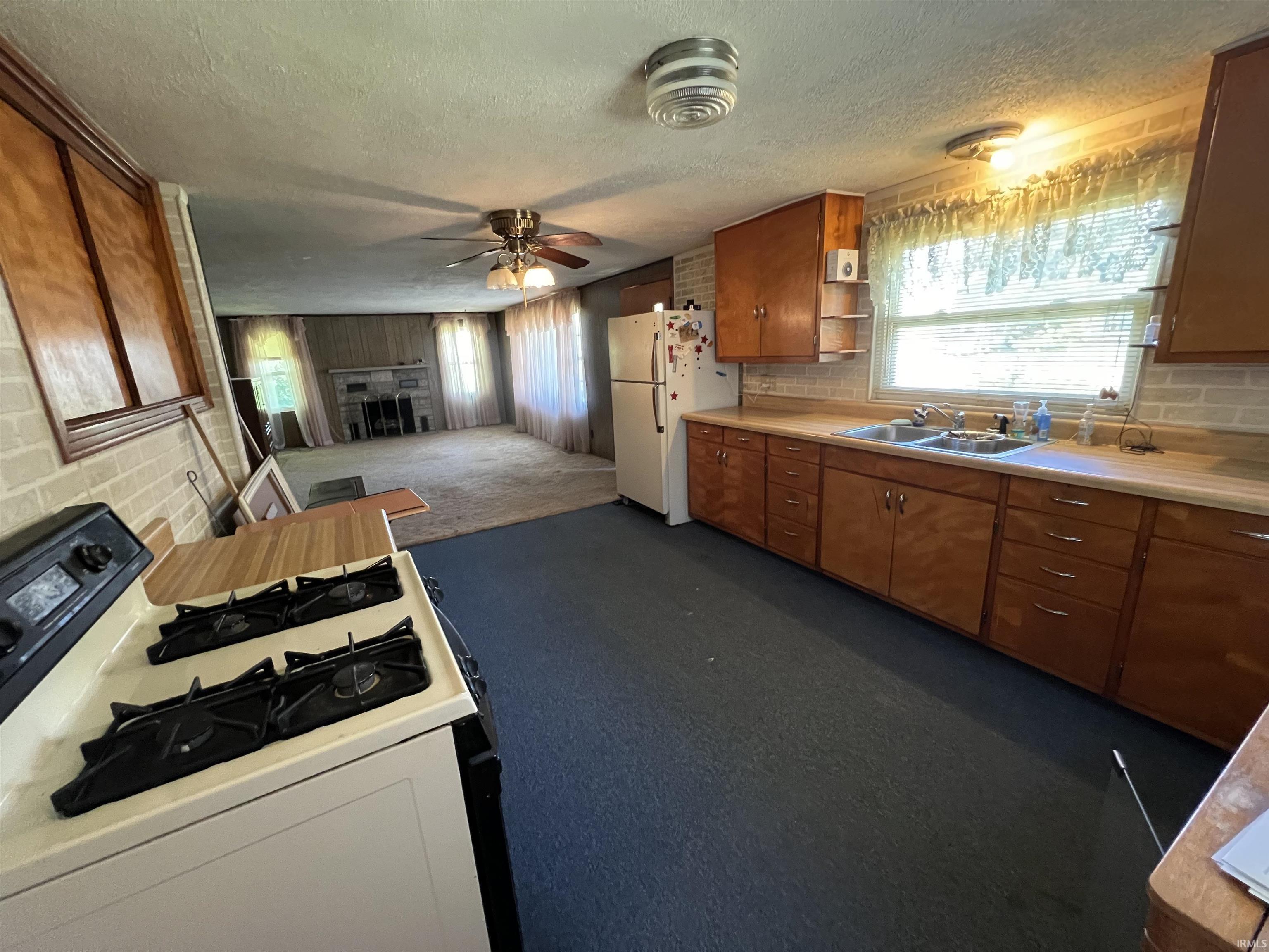 130 East State Road Mitchell, IN 47446 - Photo 9 of 24