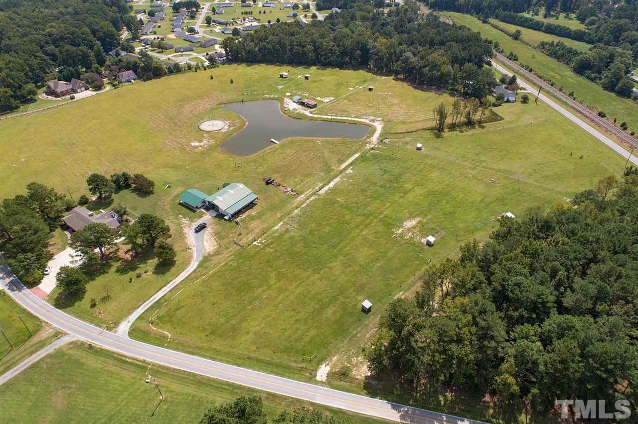 210 Jones Road Smithfield, NC 27577 - Photo 3 of 25 Gallery Image 3
