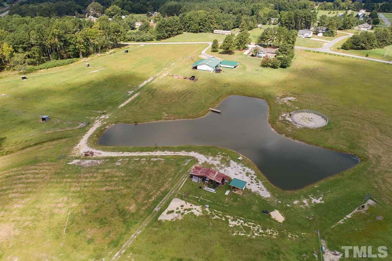 210 Jones Road Smithfield, NC 27577 - Photo 5 of 25 Gallery Image 5