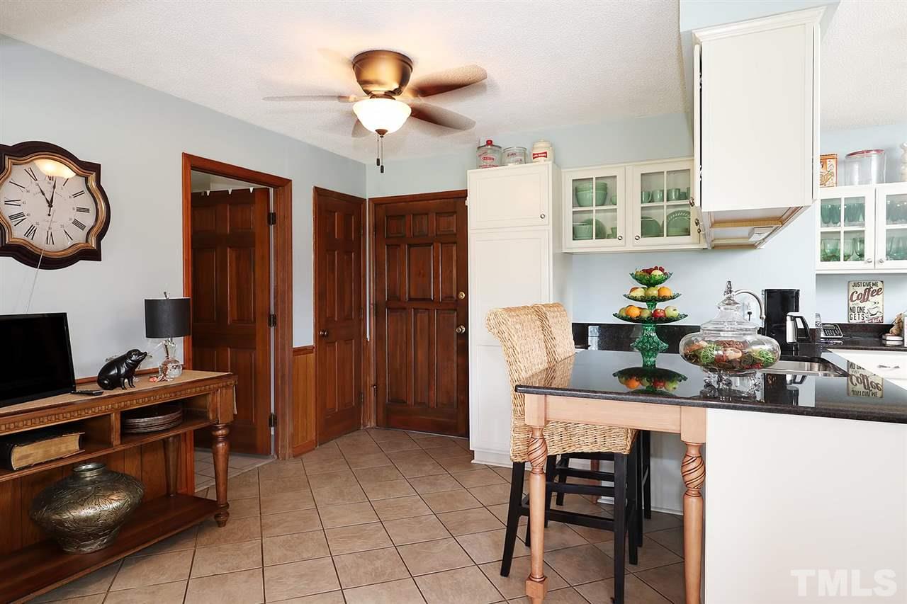 210 Jones Road Smithfield, NC 27577 - Photo 7 of 25 Gallery Image 7