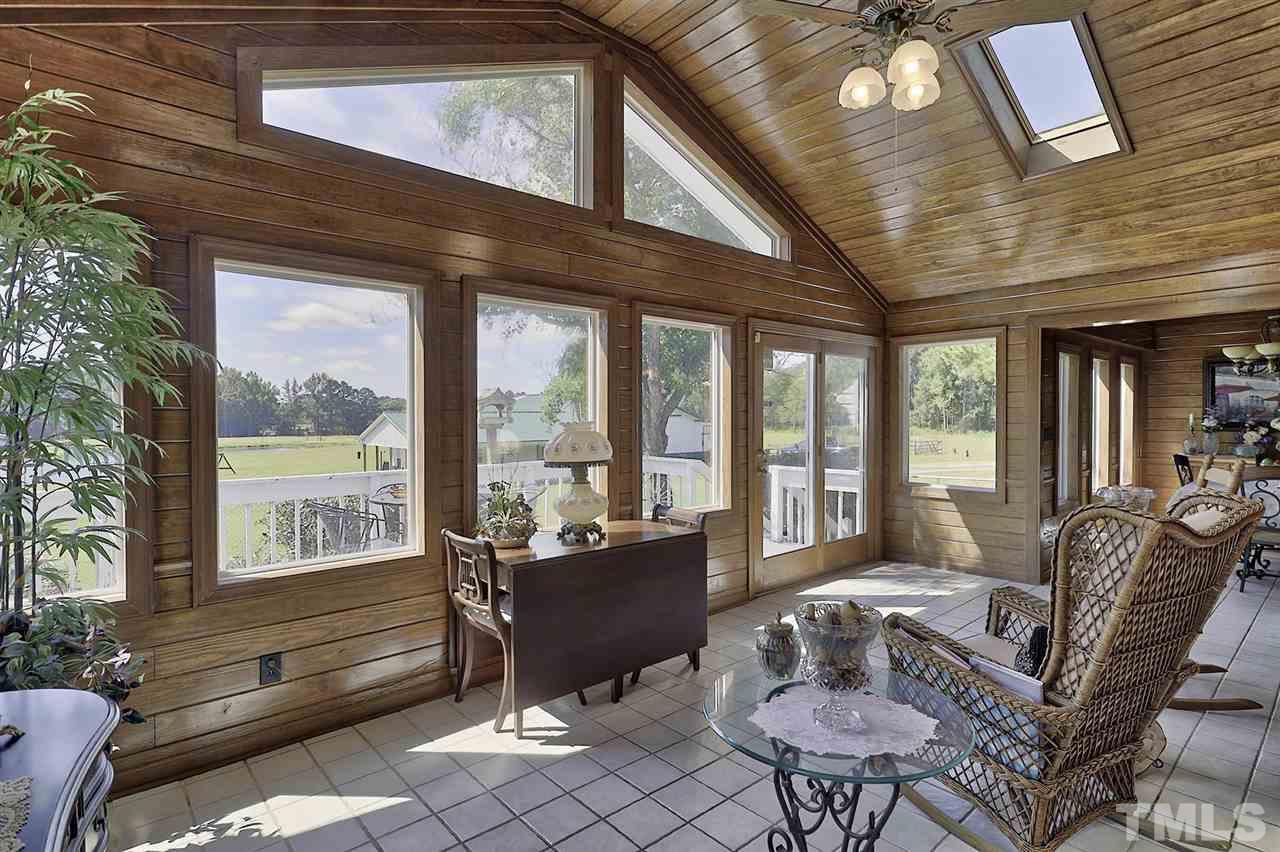 210 Jones Road Smithfield, NC 27577 - Photo 10 of 25 Gallery Image 10