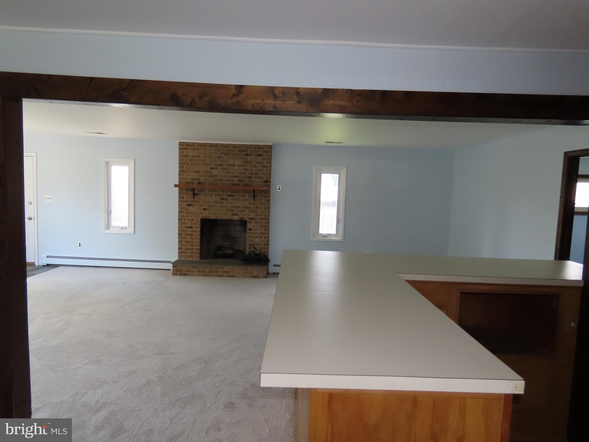 39 Plumtree Road Levittown, PA 19056 - Photo 5 of 16 Gallery Image 5