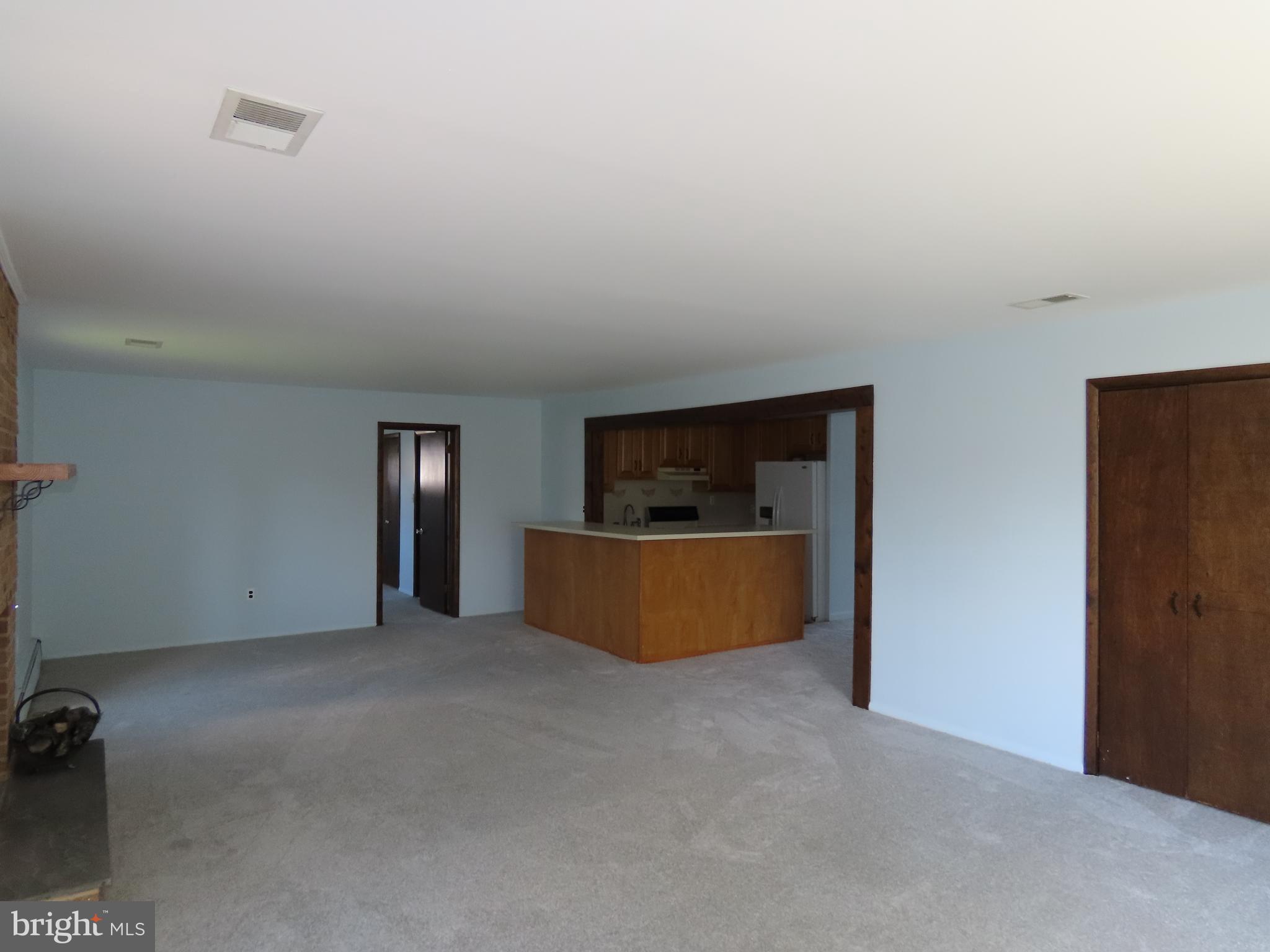 39 Plumtree Road Levittown, PA 19056 - Photo 7 of 16 Gallery Image 7