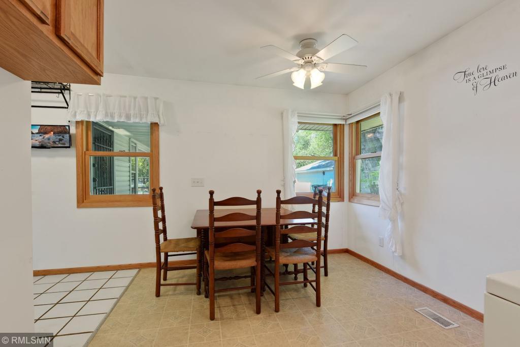 8912 York Road South Bloomington, MN 55431 - Photo 9 of 20