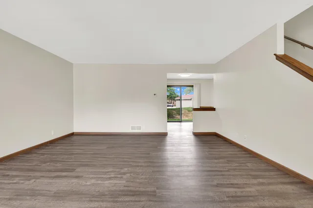 $279,900 | 8127 South Legend Drive, Unit D, Franklin, WI 53132