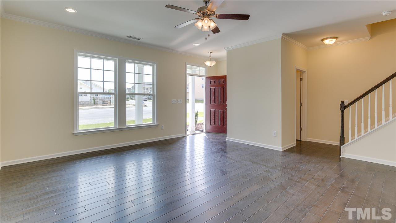 5527 Wallace Martin Way, Unit 1172 Raleigh, NC 27616 - Photo 4 of 10 Gallery Image 4