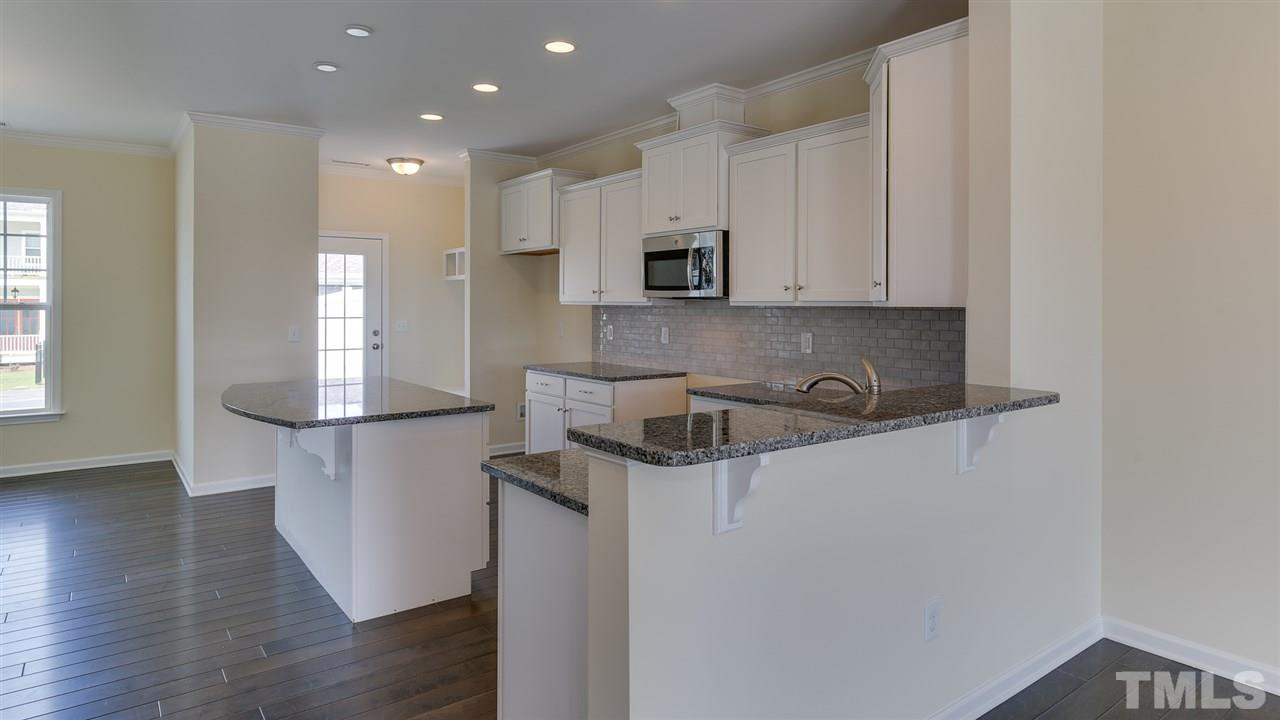 5527 Wallace Martin Way, Unit 1172 Raleigh, NC 27616 - Photo 6 of 10 Gallery Image 6