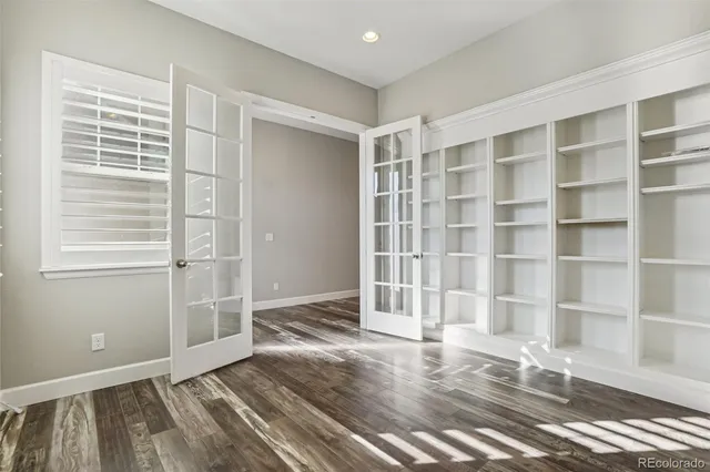 $869,900 | 26683 East Peakview Place, Aurora, CO 80016