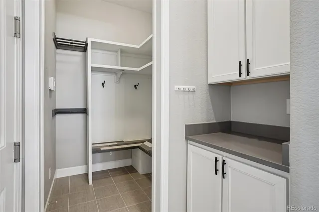 $869,900 | 26683 East Peakview Place, Aurora, CO 80016