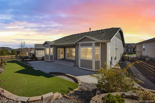 $869,900 | 26683 East Peakview Place, Aurora, CO 80016