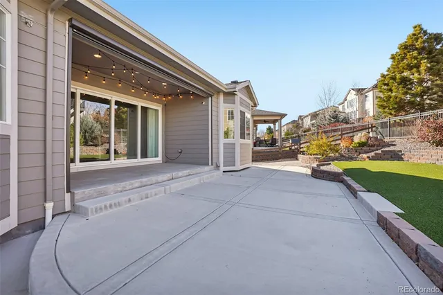 $869,900 | 26683 East Peakview Place, Aurora, CO 80016