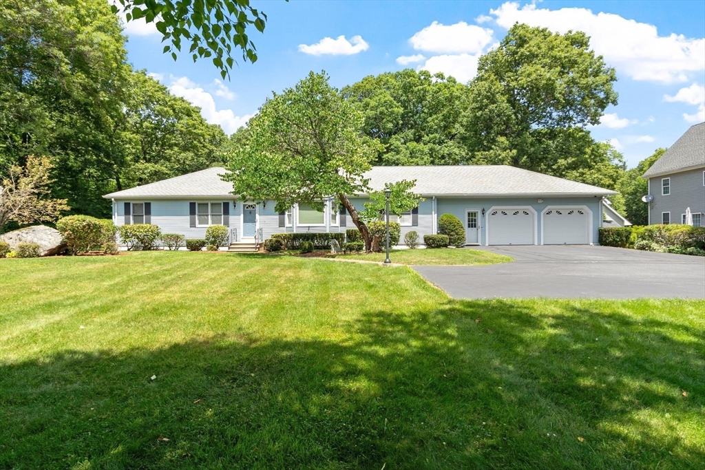 65 Blithewood Avenue Worcester, MA 01604 - Photo 3 of 42