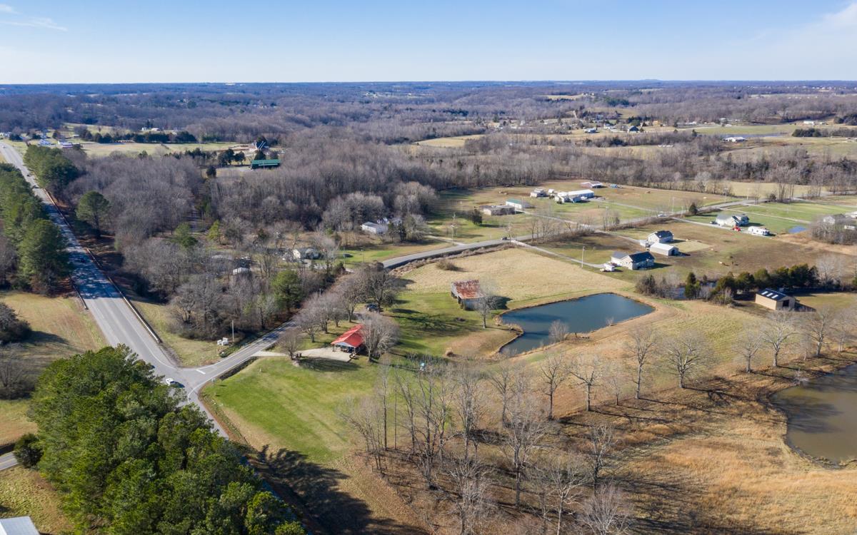 806 North Corinth Road Portland, TN 37148 - Photo 24 of 28 an aerial view of a houses