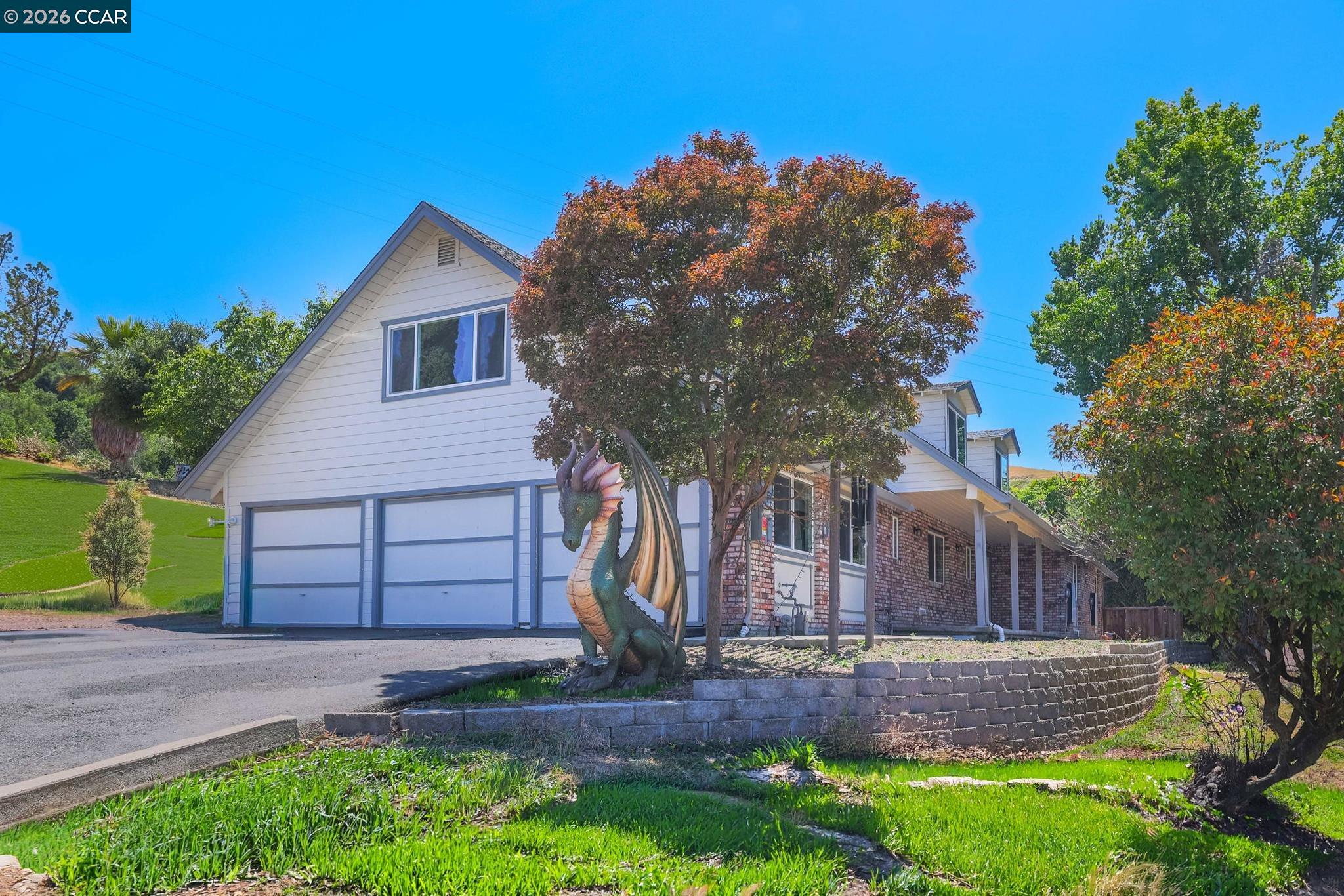 370 Castello Road Lafayette, CA 94549 - Photo 2 of 27
