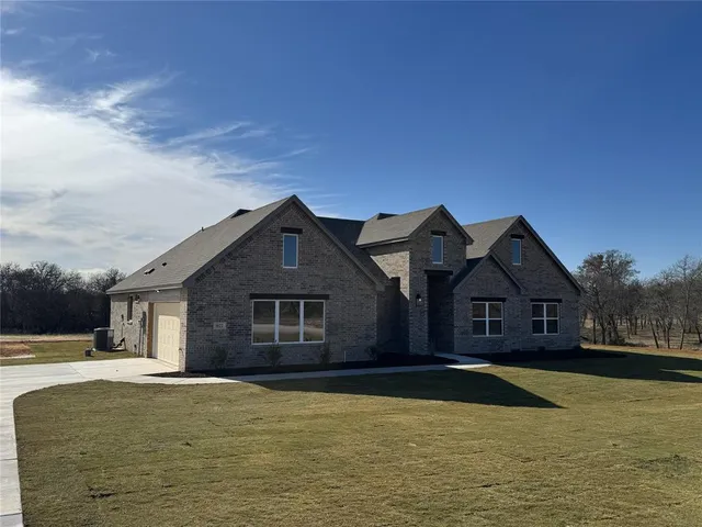 $465,822 | 1022 Colt Road, Springtown, TX 76082