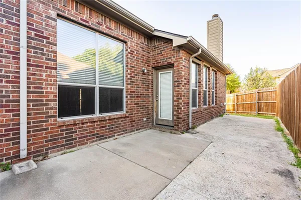 $2,795 | 7220 Petersburg Drive, Plano, TX 75074