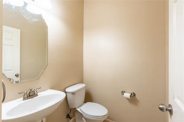 $2,795 | 7220 Petersburg Drive, Plano, TX 75074