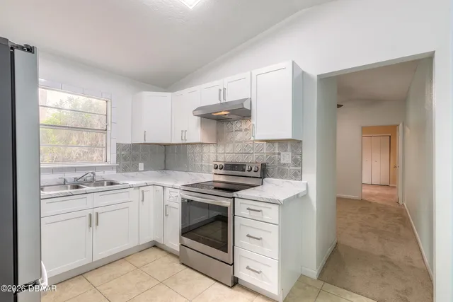 $1,200 | 109 South Colorado Avenue, Unit B, DeLand, FL 32724