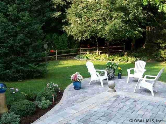 16 Maxwell Road Latham, NY 12110 - Photo 29 of 30 Photo 29