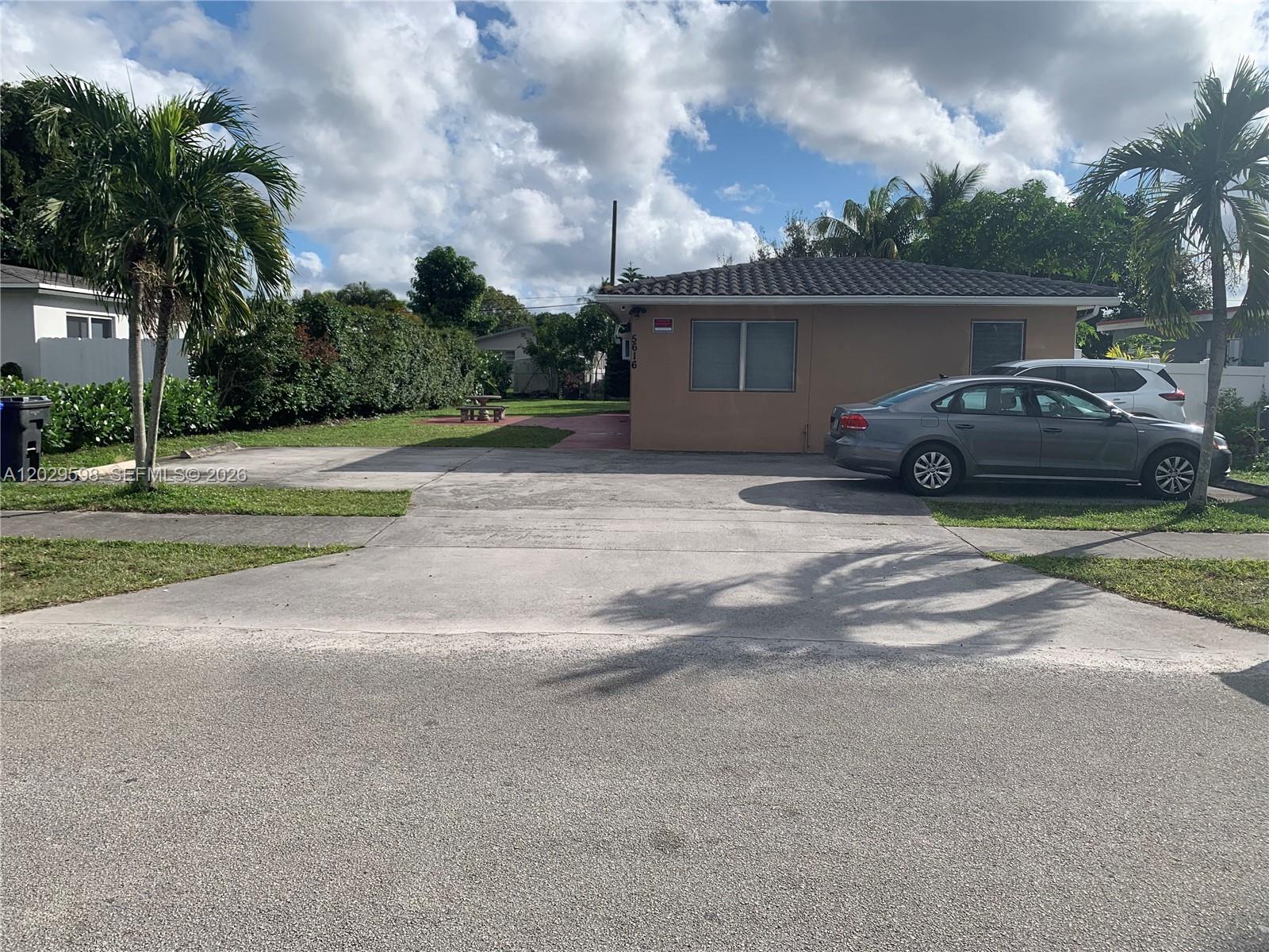 5616 Arthur Street, Unit N Hollywood, FL 33021 - Photo 1 of 11