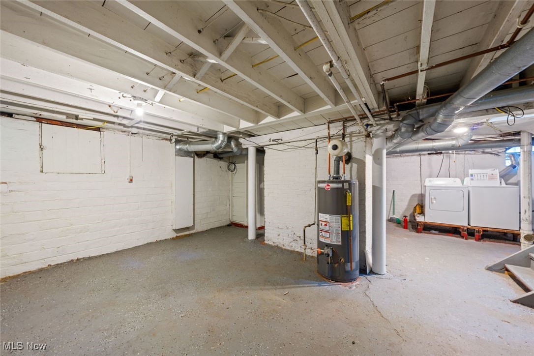 2182 Maplewood Road Cleveland, OH 44118 - Photo 41 of 50 Gallery Image 41