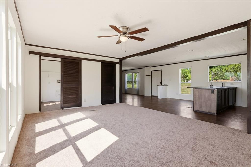 1621 Crawford Road Graham, NC 27253 - Photo 14 of 48