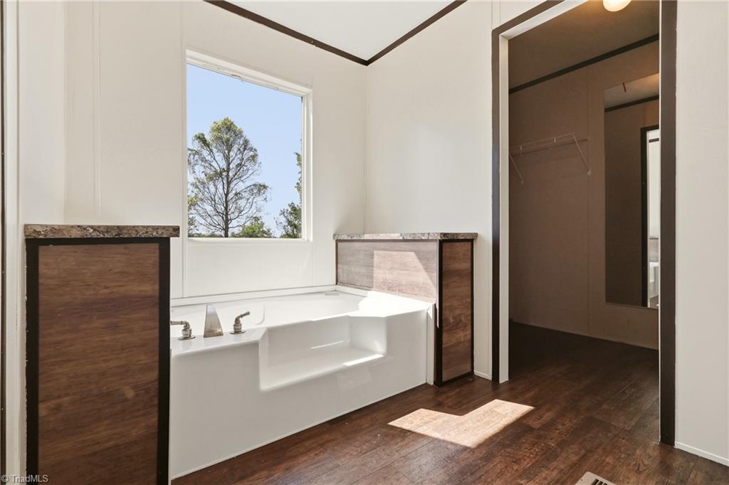 1621 Crawford Road Graham, NC 27253 - Photo 18 of 48