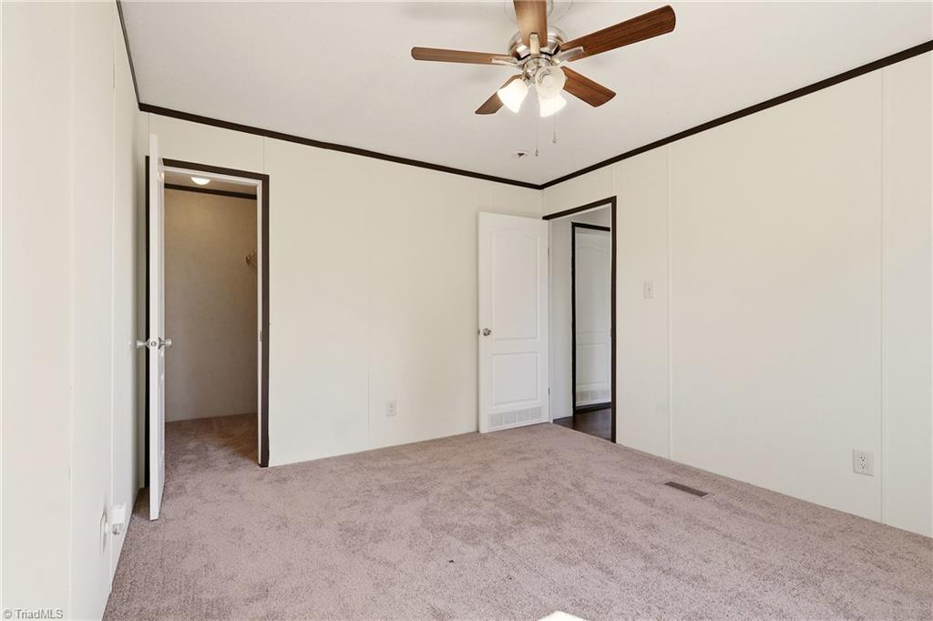 1621 Crawford Road Graham, NC 27253 - Photo 22 of 48