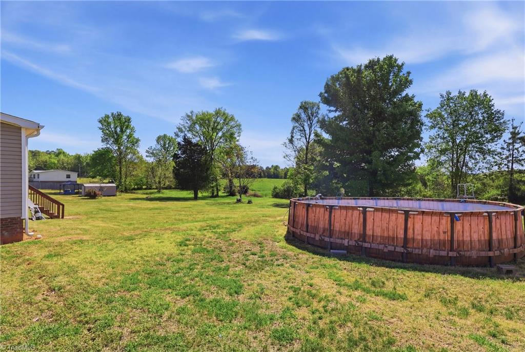 1621 Crawford Road Graham, NC 27253 - Photo 36 of 48