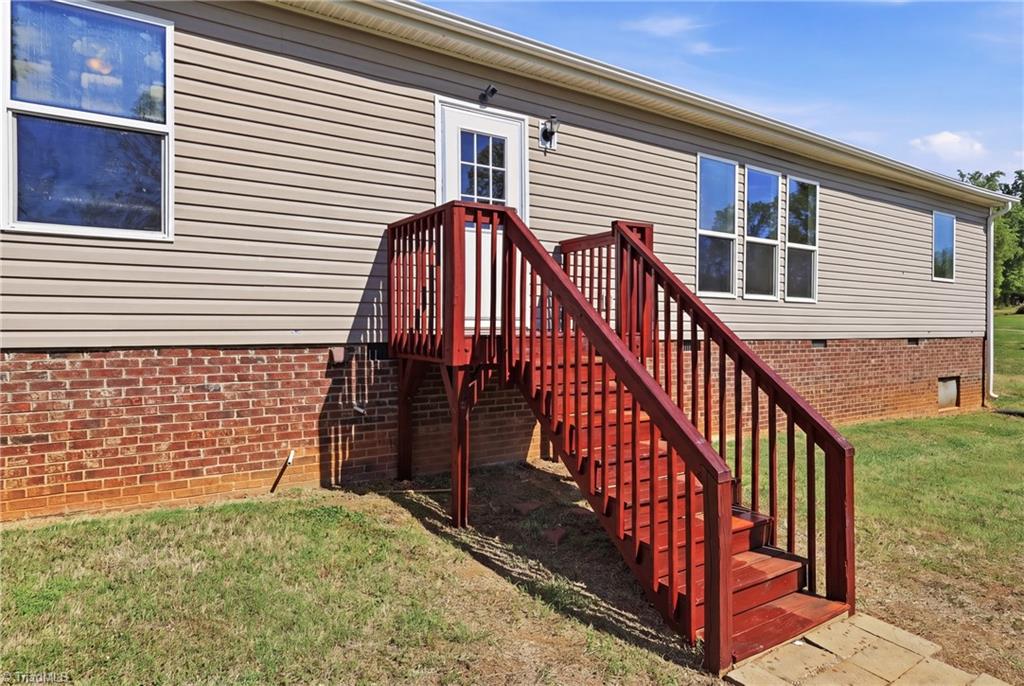 1621 Crawford Road Graham, NC 27253 - Photo 37 of 48