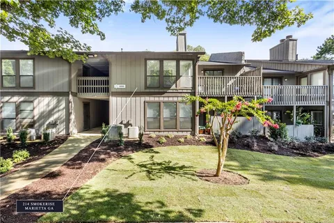 $189,999 | 214 Smokerise Circle Southeast, Marietta, GA 30067