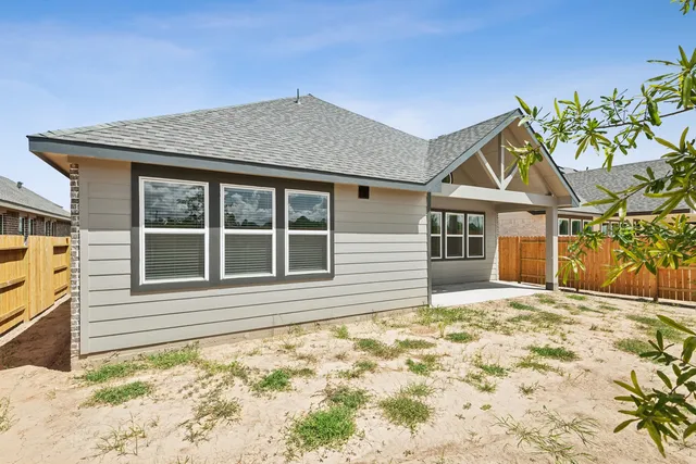 $345,428 | 14218 Hay Mdw Lane, Needville, TX 77461