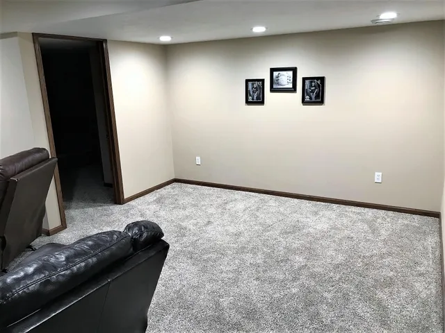 $385,000 | 39947 River Oaks Drive, Roseau, MN 56751