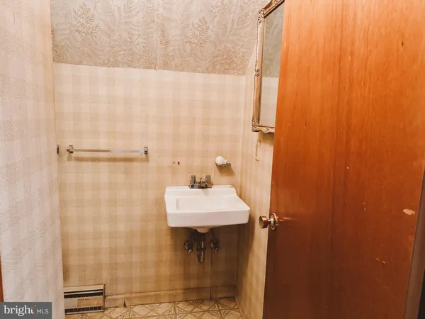 $220,000 | 14211 Sparrow Lane Southwest, Cumberland, MD 21502