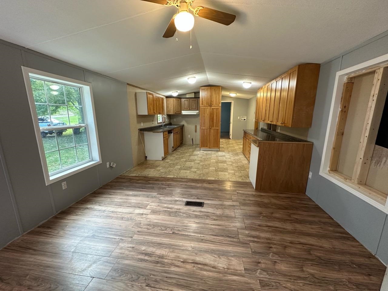 226 East West Road Dummerston, VT 05346 - Photo 7 of 19 Gallery Image 7