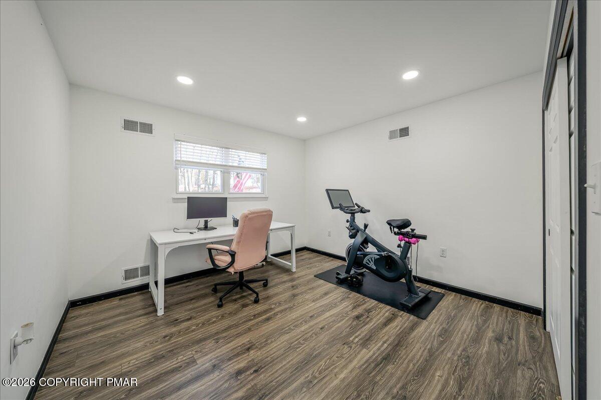 3260 Bluebird Drive Bushkill, PA 18324 - Photo 11 of 29 Bedroom #1