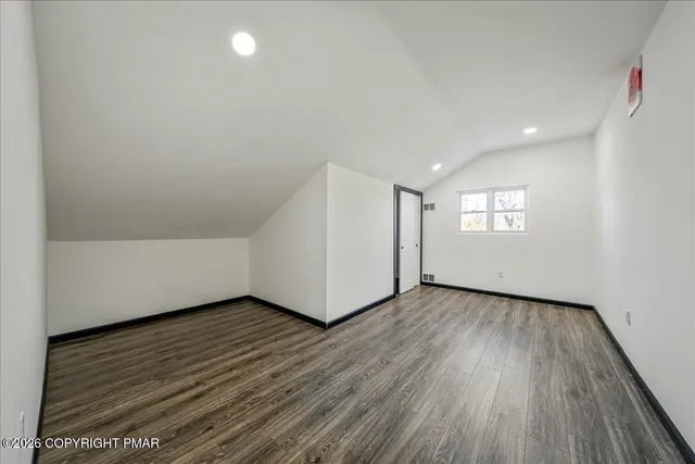 $349,000 | 3260 Bluebird Drive, Bushkill, PA 18324