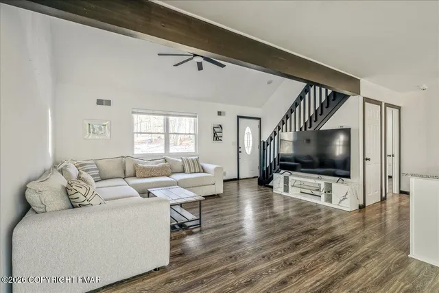 $349,000 | 3260 Bluebird Drive, Bushkill, PA 18324