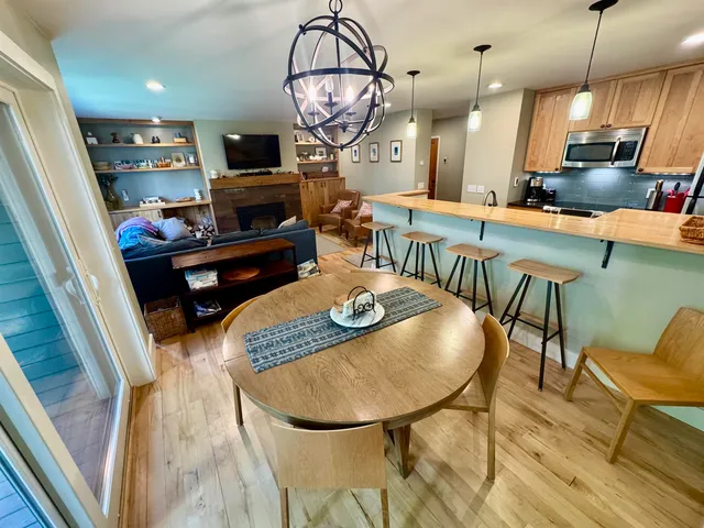 $599,000 | 116 Snow Creek Road, Unit 52, Warren, VT 05674