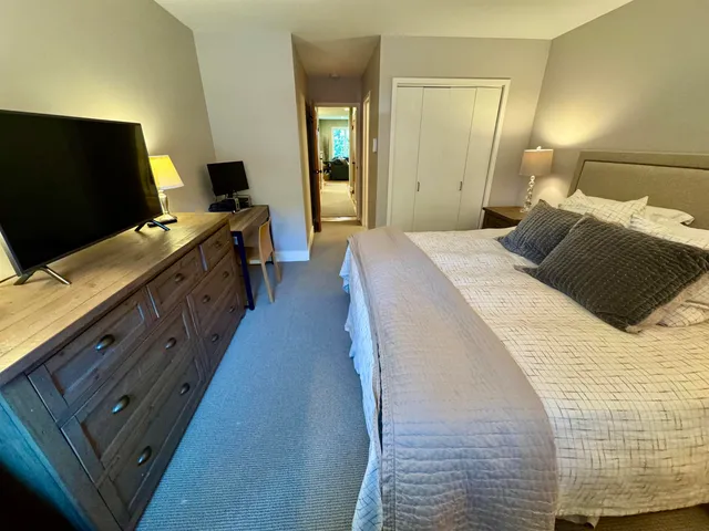 $599,000 | 116 Snow Creek Road, Unit 52, Warren, VT 05674