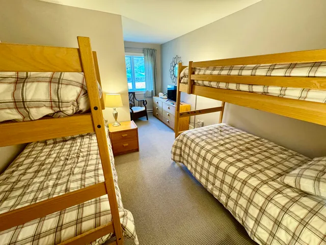 $599,000 | 116 Snow Creek Road, Unit 52, Warren, VT 05674