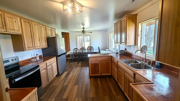 $4,200,000 | 18801 Leavers Lane, Macdoel, CA 96058