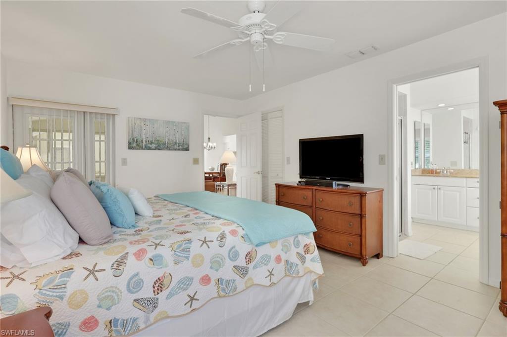 841 Kings Way Naples, FL 34104 - Photo 18 of 43